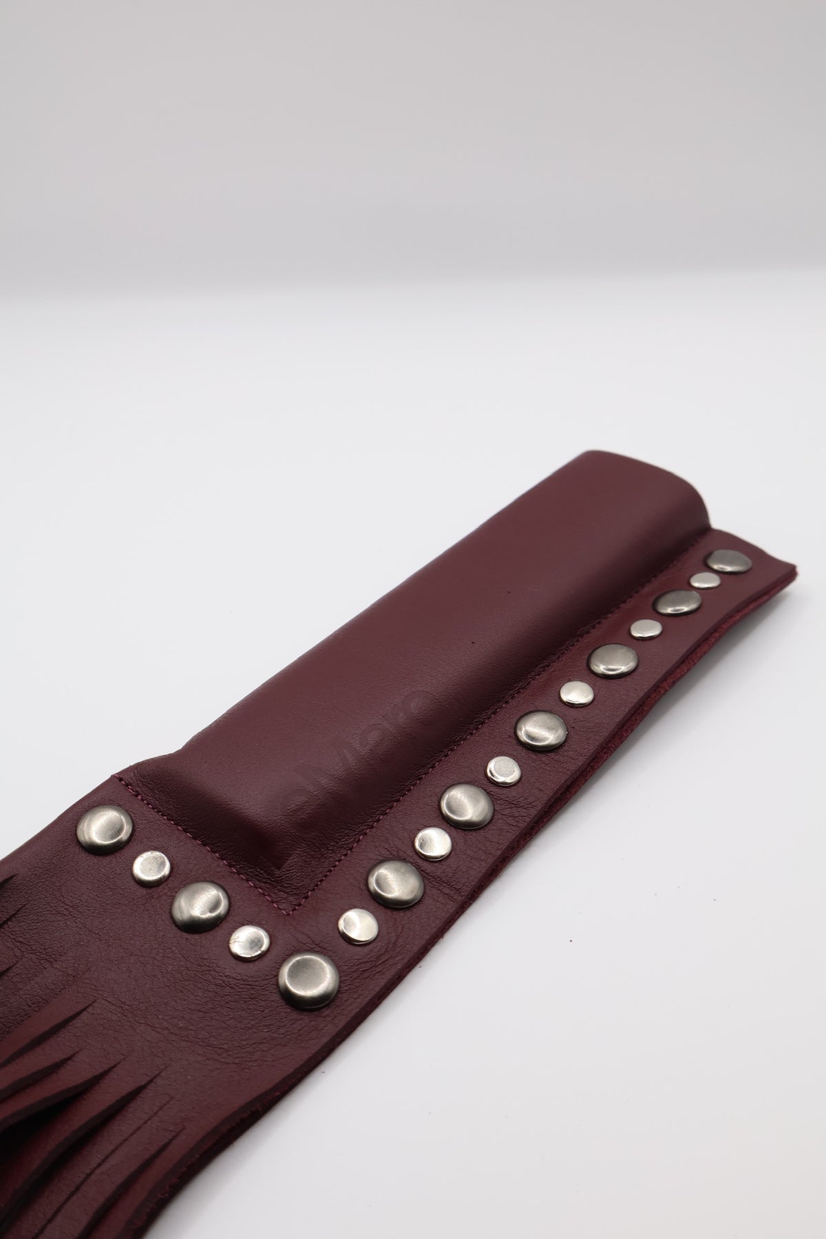 BURGUNDY 01 Maro