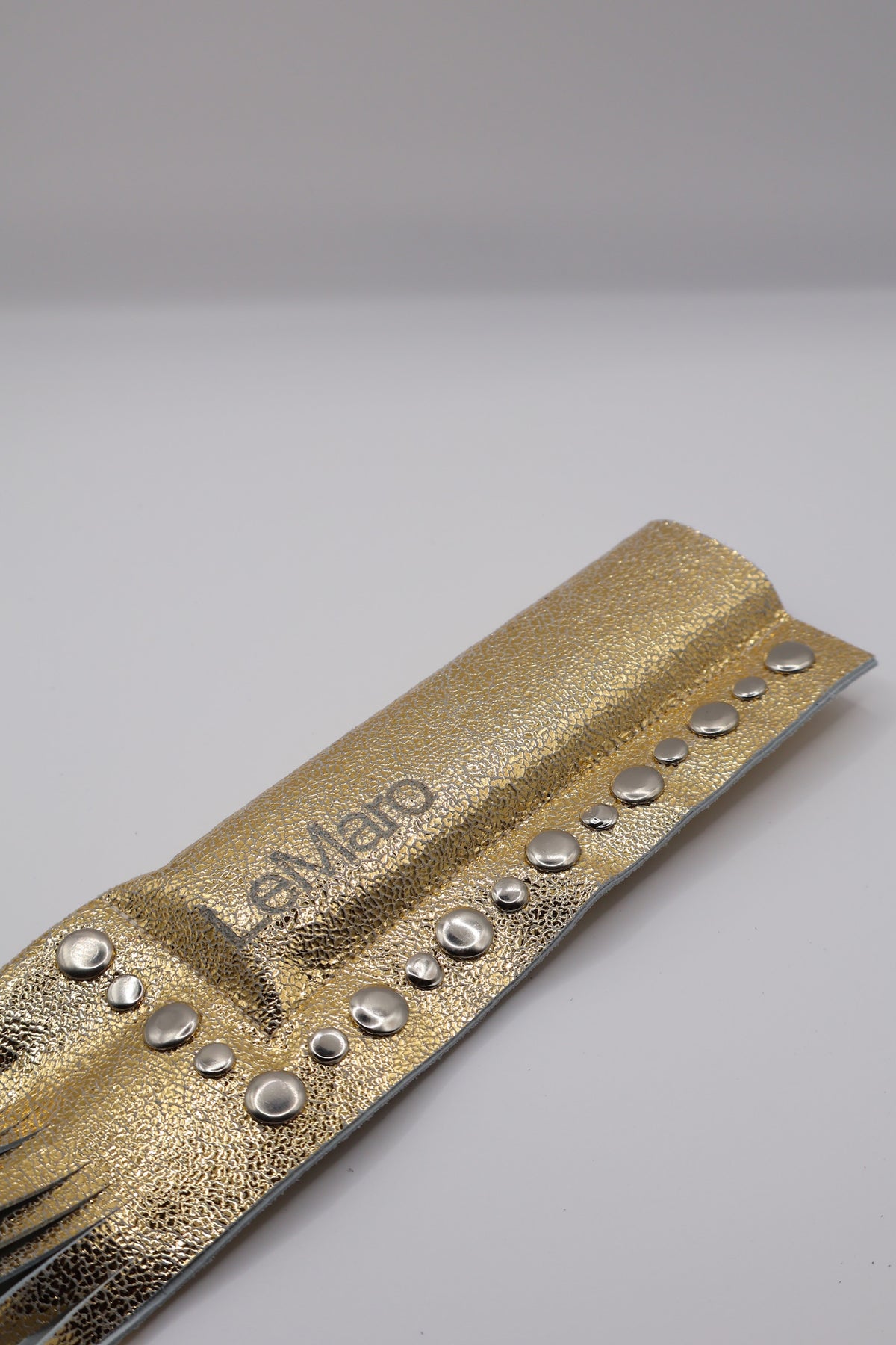 GOLDEN 01 Maro