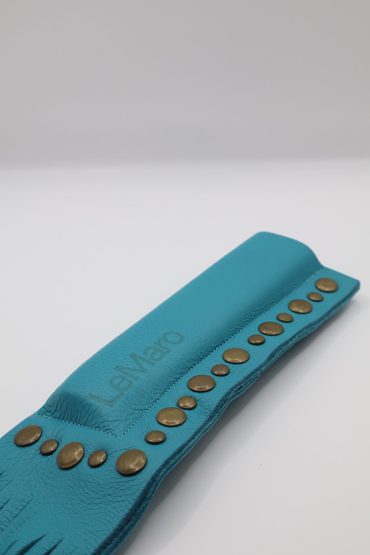 TURQUOISE Maro