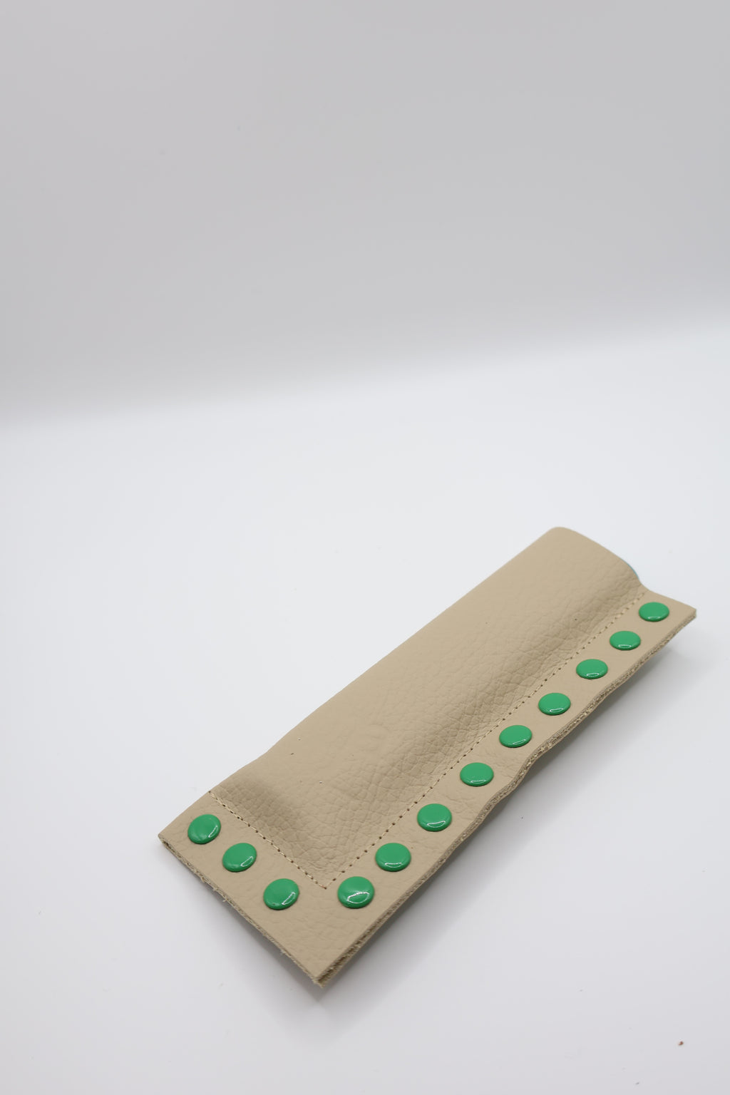 Beige Green handmade short leather case for IQOS ILUMA ONE, by WE ARE MARO, photo 2