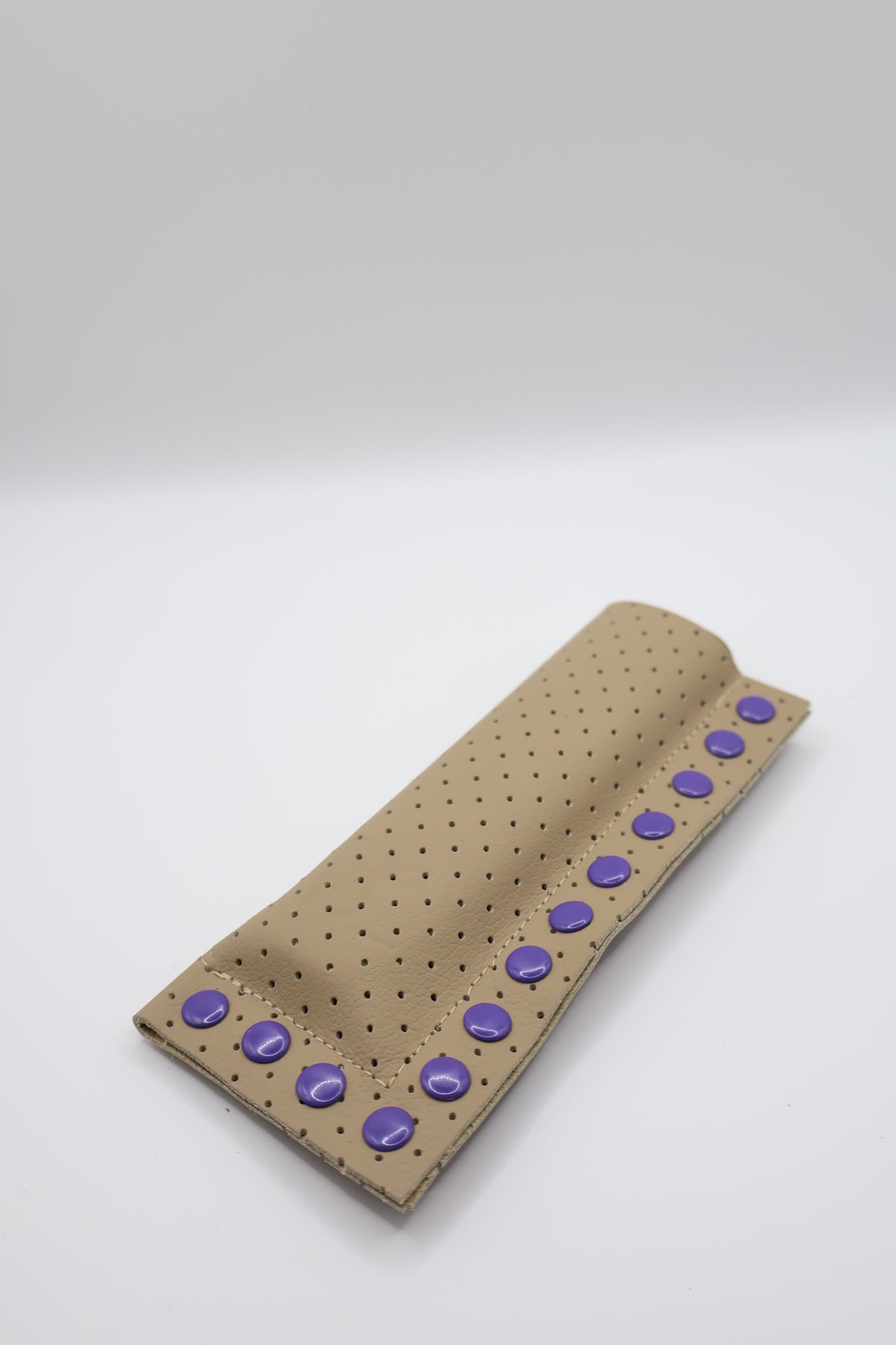 Beige Purple handmade short leather case for IQOS ILUMA ONE, by WE ARE MARO, photo 2