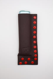 DARK WINE DOTS