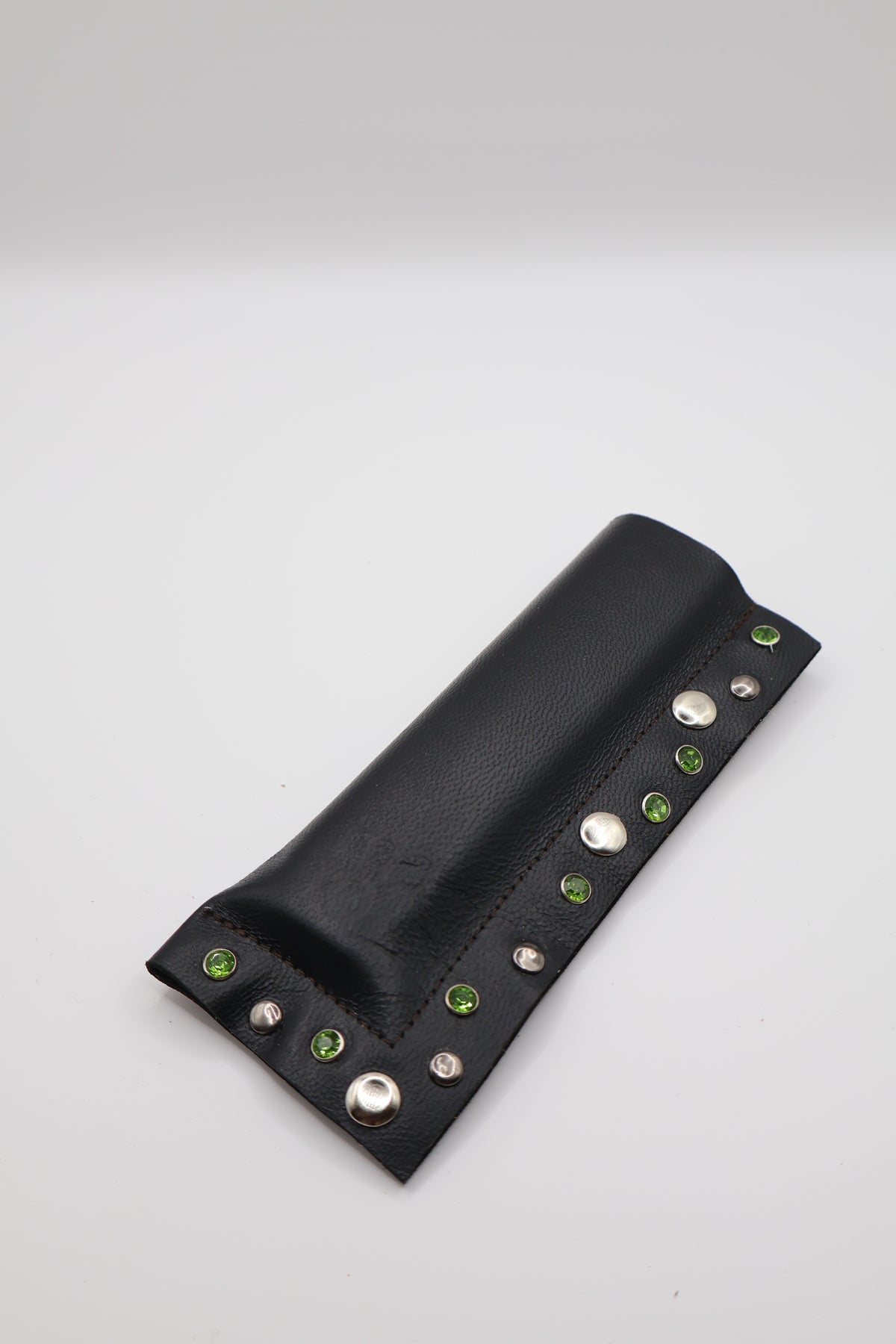 Black Crystal 01 handmade short leather case for IQOS ILUMA ONE, by WE ARE MARO, photo 2